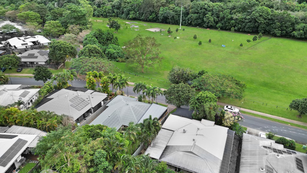 63 Gamburra Drive, Redlynch - Thumbnail 2