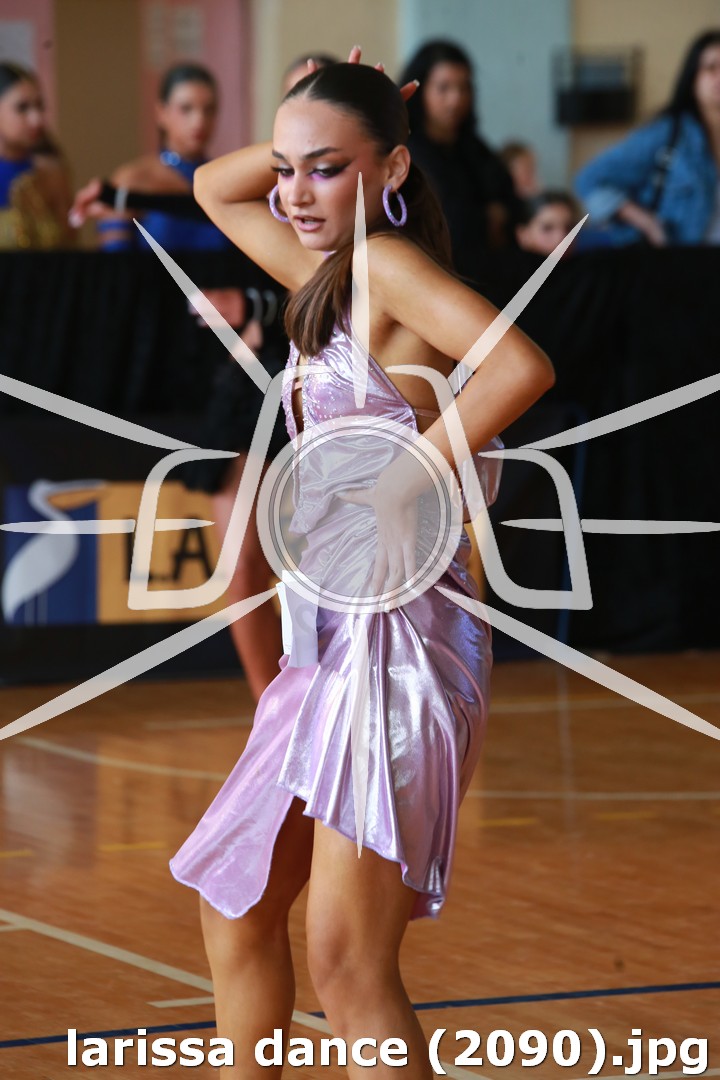 larissa dance (2090).jpg