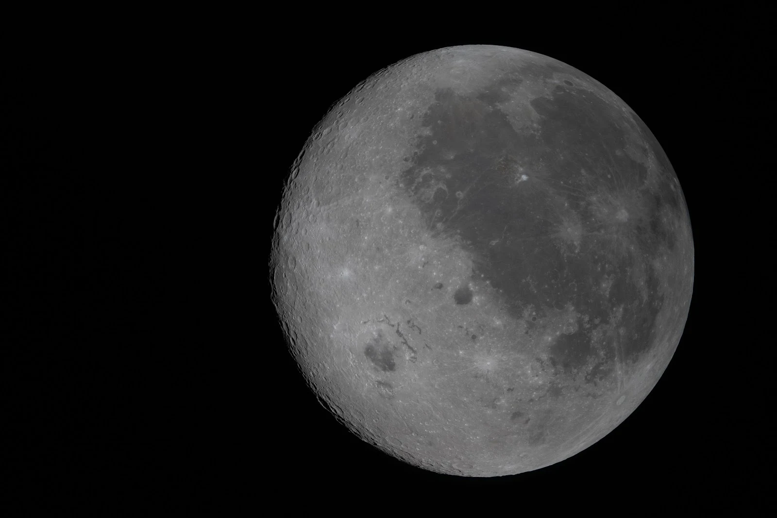 Detailed Gibbous Moon in Space - Astrophotography 8K Wallpaper (8256x5504)