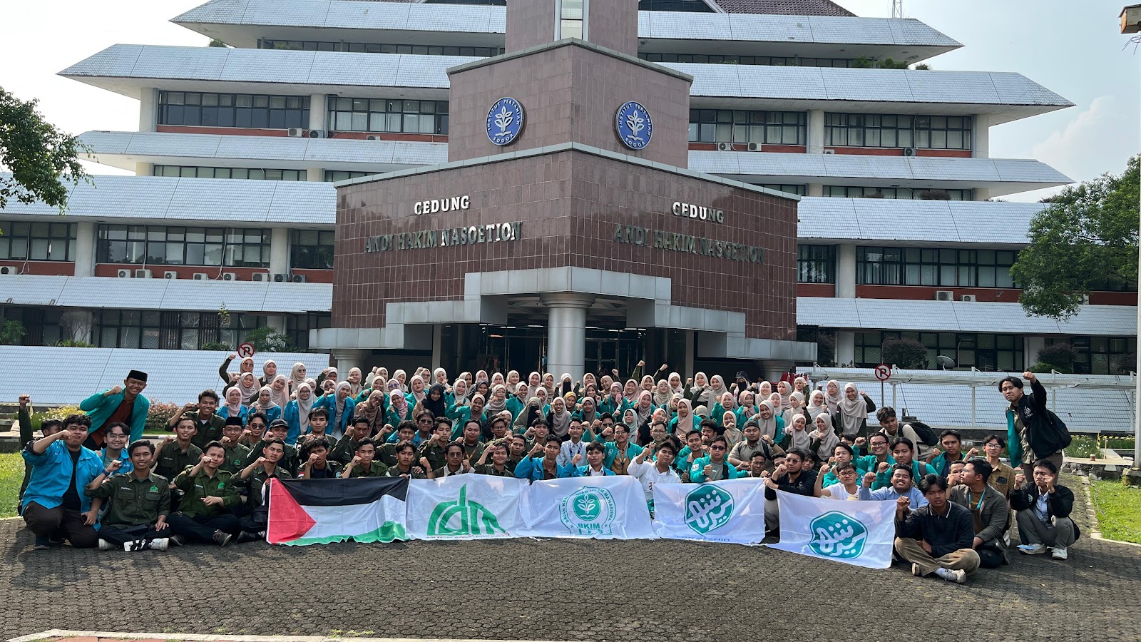 Sinergi Tiga Kampus : LDK Syahid UIN Jakarta Sukses Gelar 'Jaulah' bersama BKIM IPB dan LDM UIN Bandung