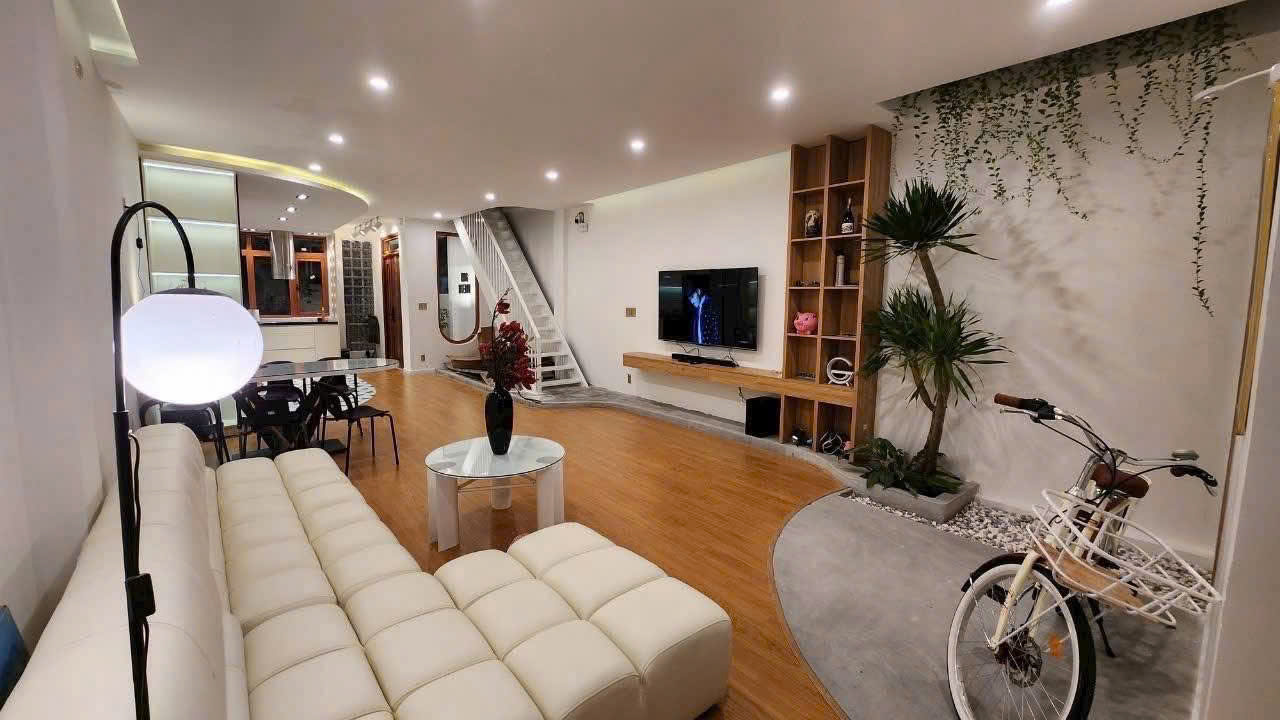 Cho thuê nhà 2 tầng mặt tiền Bàu Cầu , Hoà Xuân  3