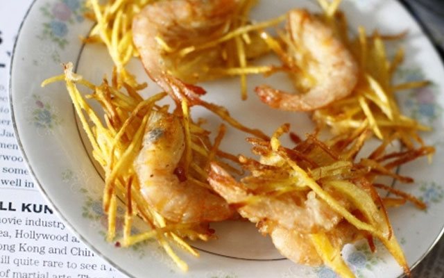 Bánh Tôm Chiên Khoai Lang