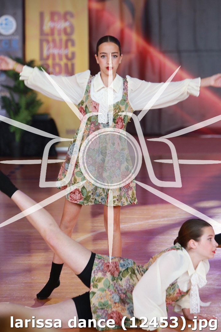 larissa dance (12453).jpg