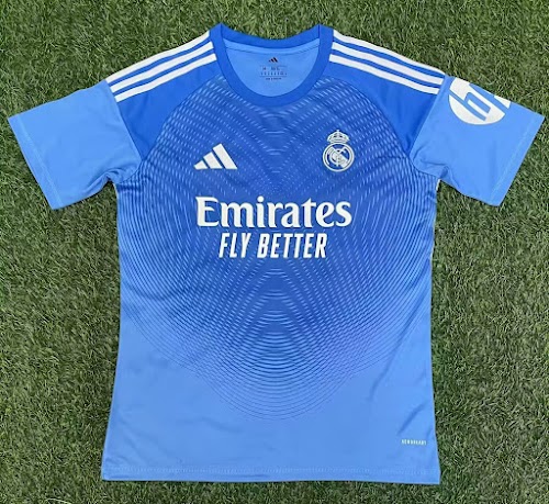 25-26 Real Madrid Portero Azul.jpg
