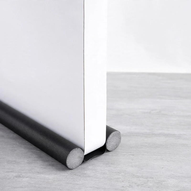 Double door bottom seal in leather look