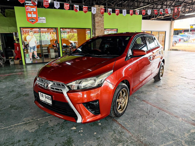 TOYOTA YARIS ECO