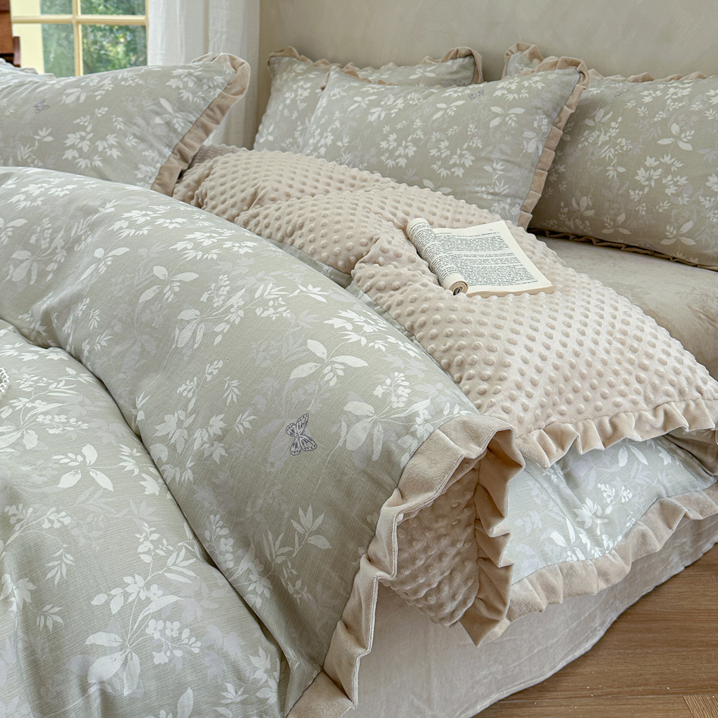 Cotton bedding set, double-layered, with fleece inside