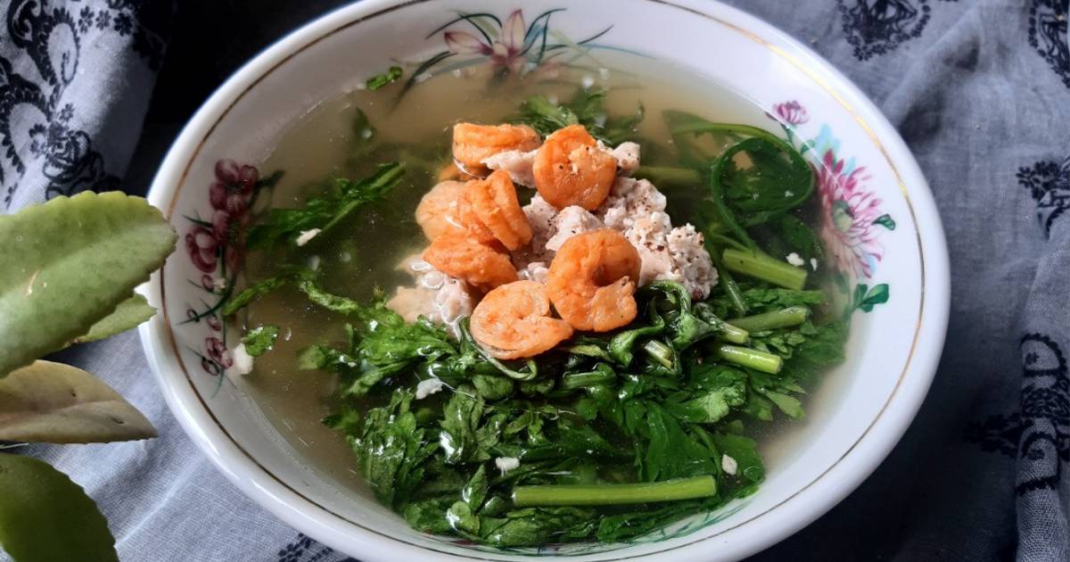 Canh rau tần ô nấu tôm khô thịt xay