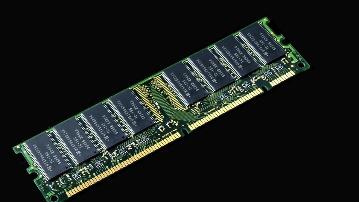 전자기기 메모리 종류별 구조와 성능 비교 기준