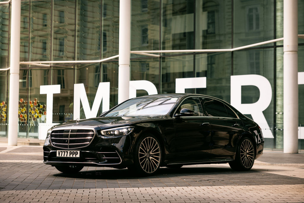 Limotak chauffeur transfer in London