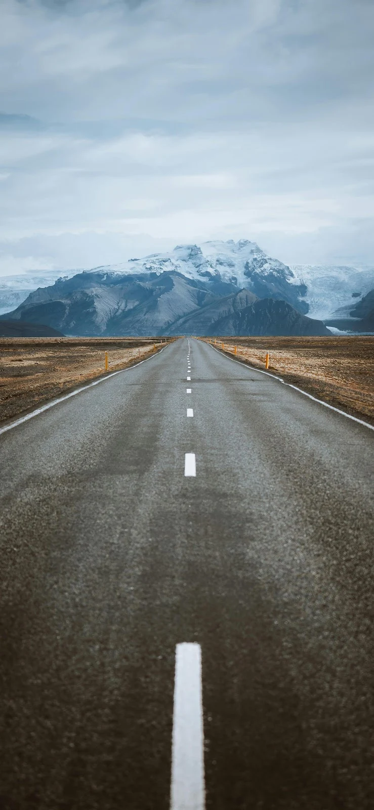 Long Road Towards Glacier Mountains - Landscape Photography 4K iPhone Wallpaper (2769x5999)