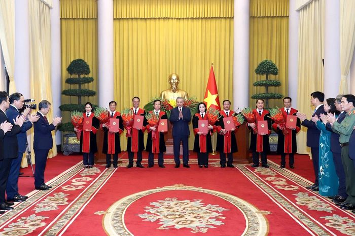 Tổng Bí thư, Chủ tịch nước Tô Lâm căn dặn lãnh đạo, Thẩm phán được bổ nhiệm - Báo Công Lý