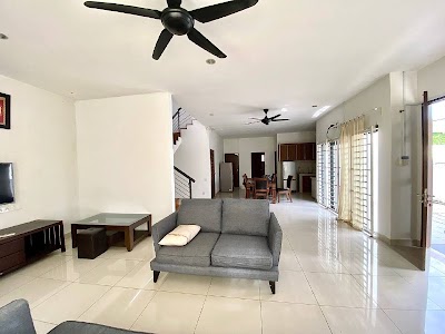 3 Storey Semi-D KayuManis Garden Villas Seksyen 5 Bandar Baru Bangi — foto 2/10