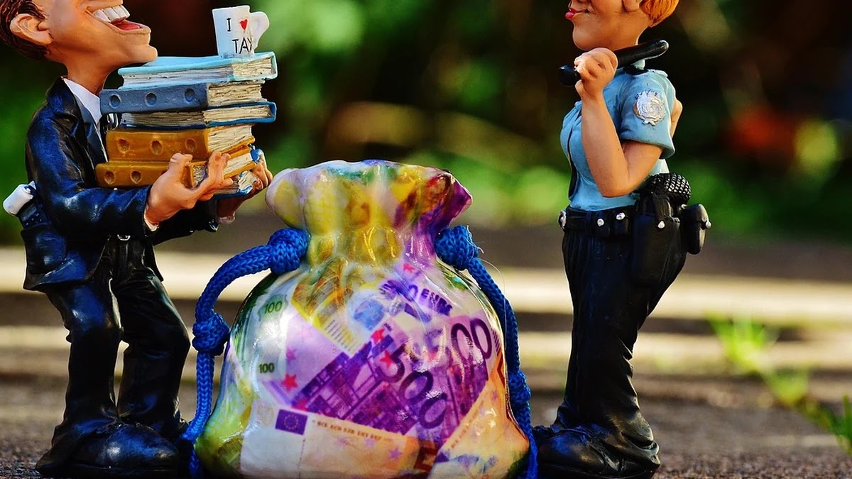 유튜버 세금 신고 시 절세 가능한 경비 처리법 비교