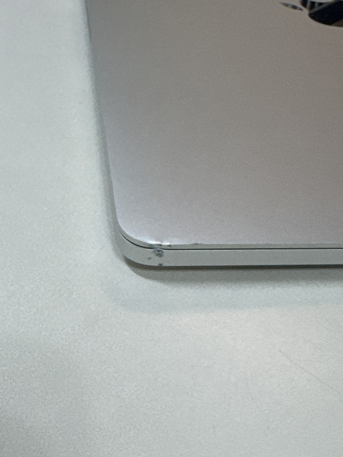 MacBook Pro（13 吋，2018 年） 福利機商品圖片