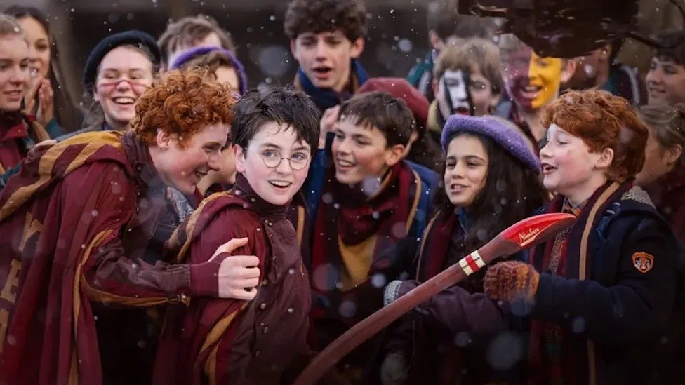 Harry Potter Reboot Trailer Unveils New Cast, Familiar Hogwarts