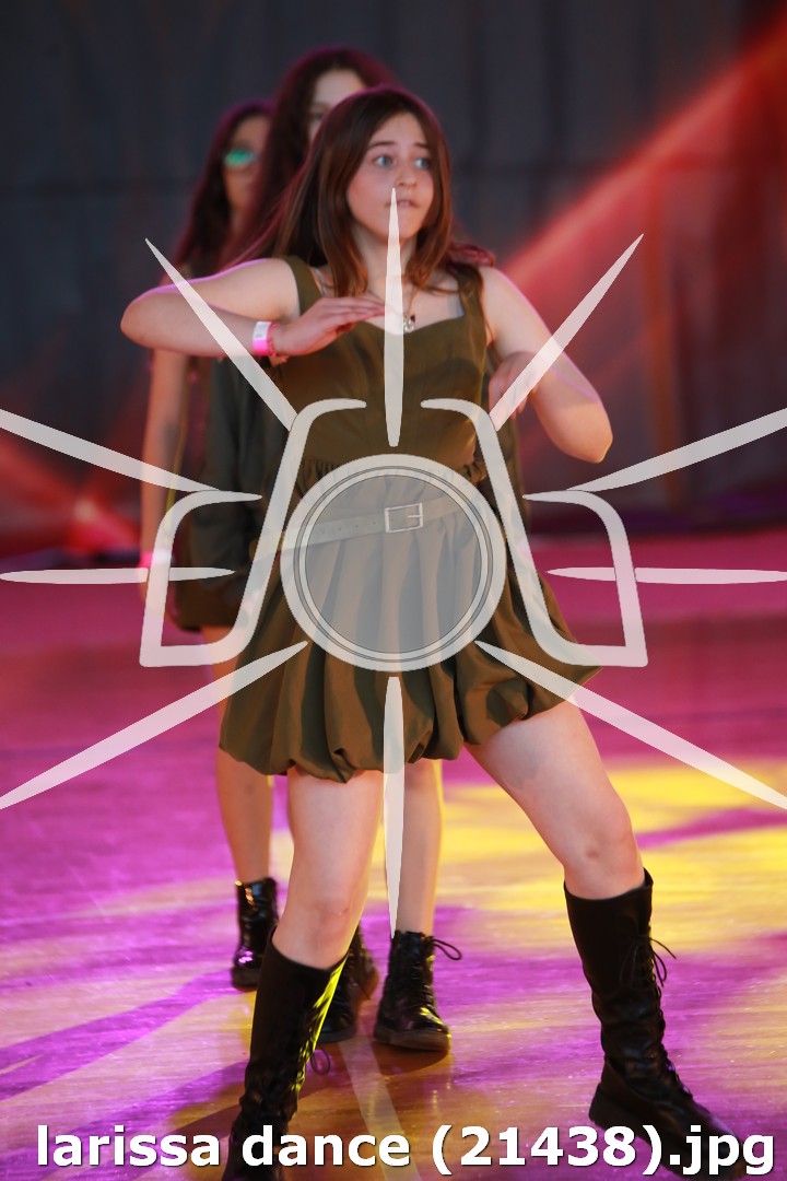 larissa dance (21438).jpg