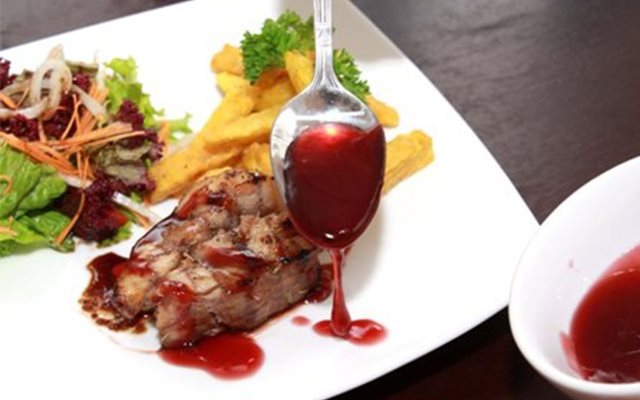 Cá Trê Lai Sốt Vang