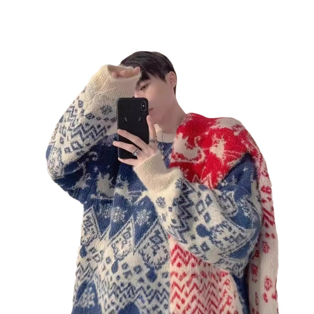 Loose-knit sweater for couples