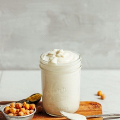 Vậy là xong rồi đấy. Bạn có thể tăng thêm gia vị mayonnaise bằng cách thêm một ít tỏi, rau thơm hoặc các loại gia vị, tùy theo khẩu vị của bản thân nhé.