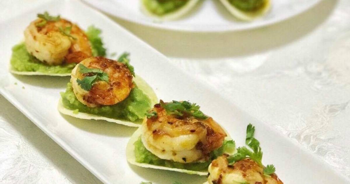 Tôm salad bơ