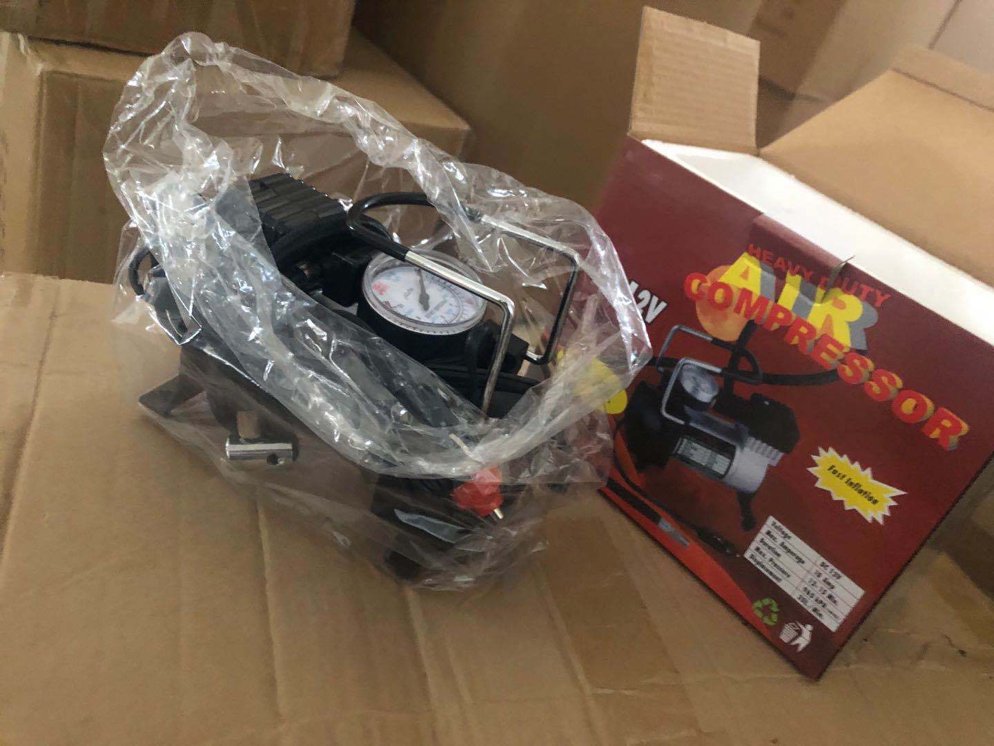 Tragbare Luftpumpe 12V für Autoreifen