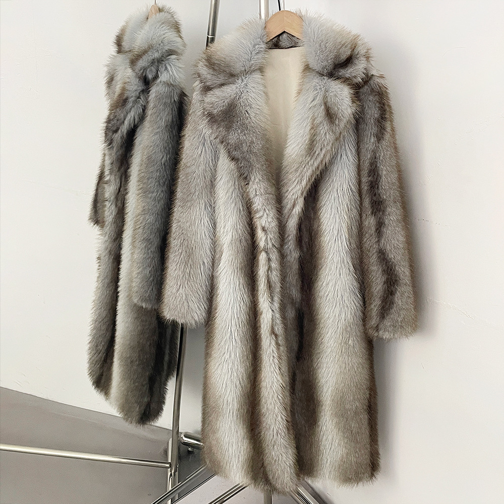 Eleganter Kunstfellmantel mit Reverskragen