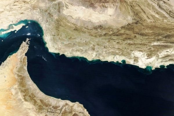 Iran và Oman đạt tiến bộ quan trọng trong đàm phán về eo biển Hormuz