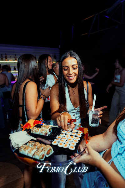 FOMO Club (8).jpg