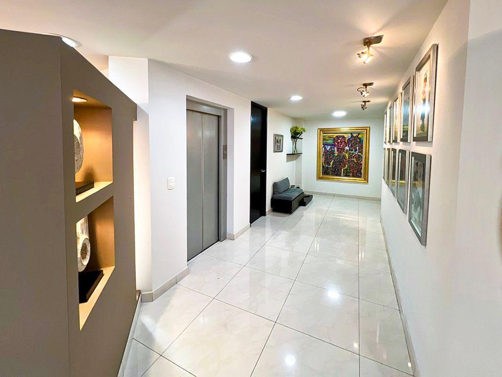Venta de Departamento en Alencastre, Col. Lomas de Virreyes, Alcaldía Miguel Hidalgo, CDMX.