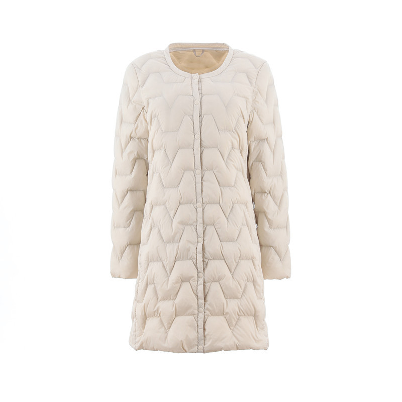 Leichte, mittellange Daunenjacke, kragenlos