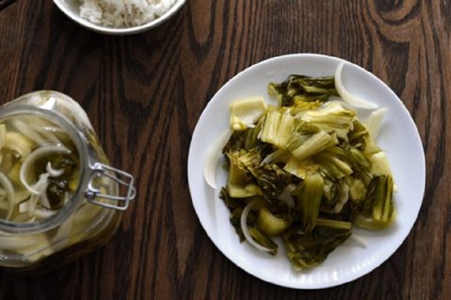 Dưa Chua Muối Đơn Giản