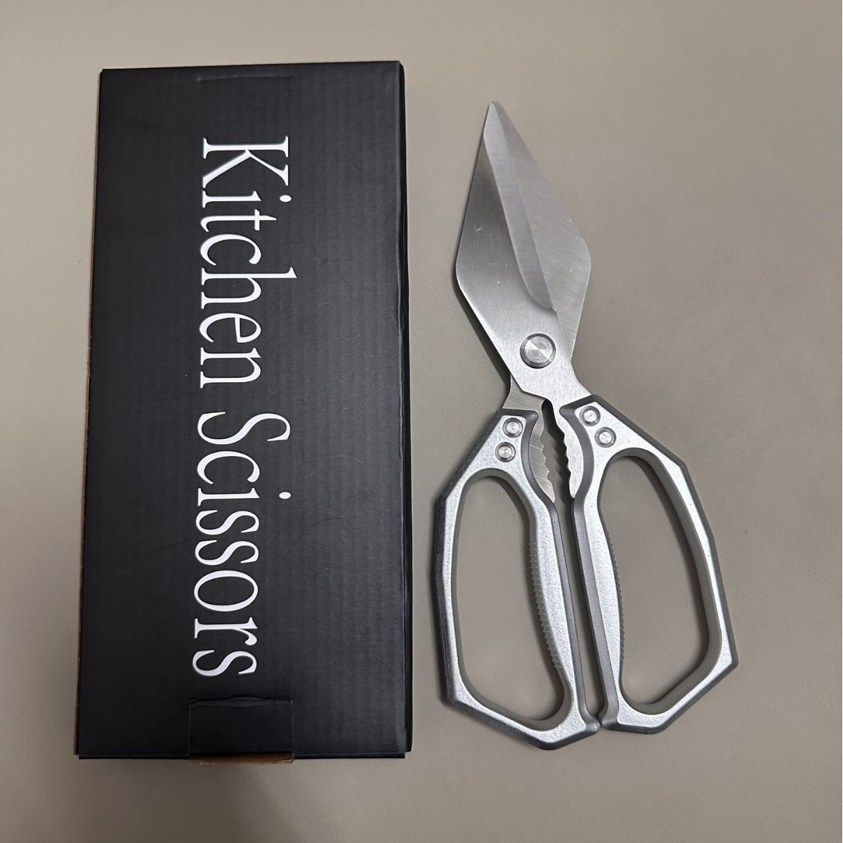 Küchensche­re aus Edelstahl