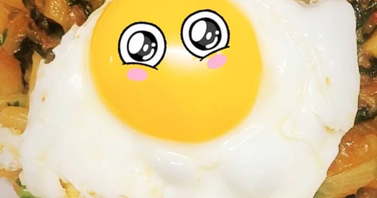 Nui xào cà chua nấm đông cô