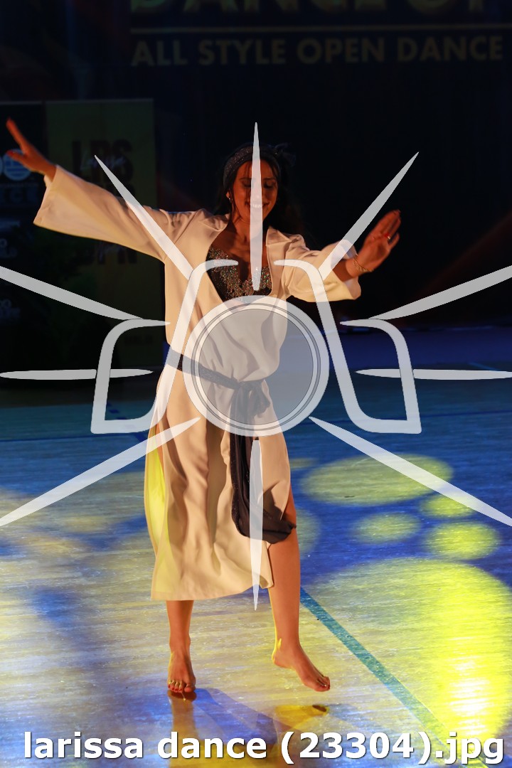 larissa dance (23304).jpg