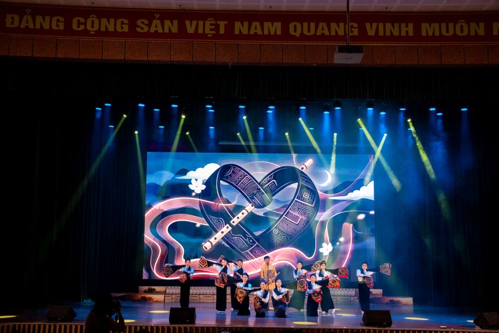 Chương trình “Hương sắc cà phê Arabica Sơn La”: Tăng cường kết nối giữa Nhà trường, Địa phương và Doanh nghiệp