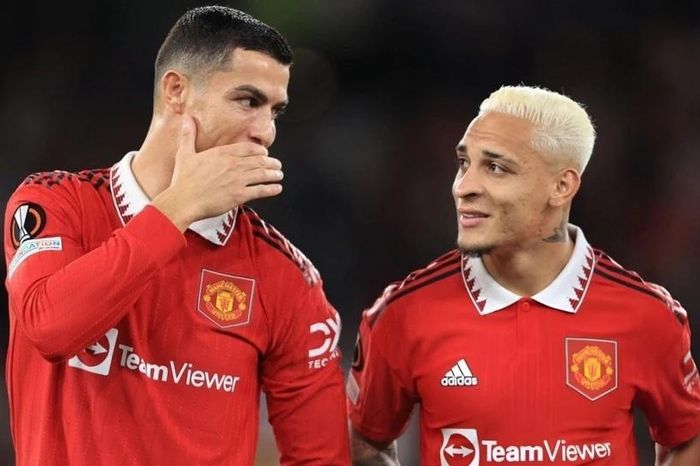 Antony xấu hổ trước Ronaldo - Tạp chí Tri thức