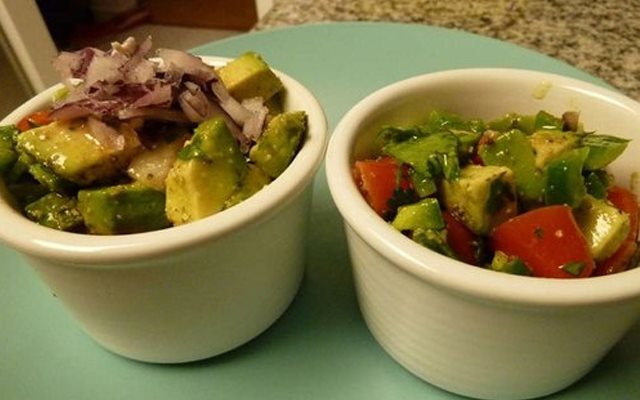 Salad Bơ Cà Chua