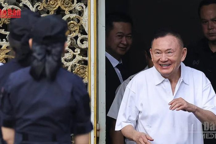 [Video] Cựu Thủ tướng Thái Lan Thaksin Shinawatra được ra tù - Báo Nhân Dân