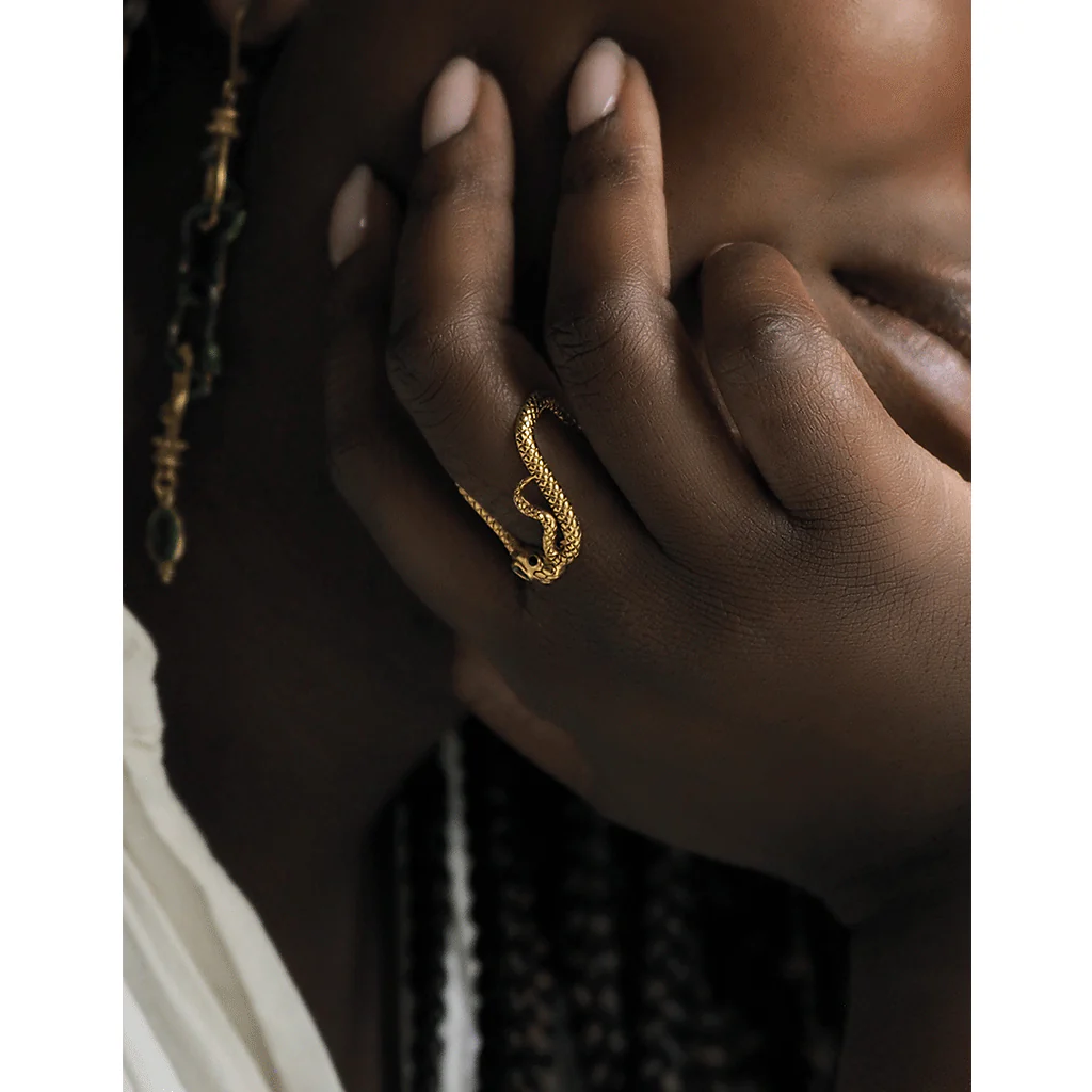 Кольцо изогнутое Змейка