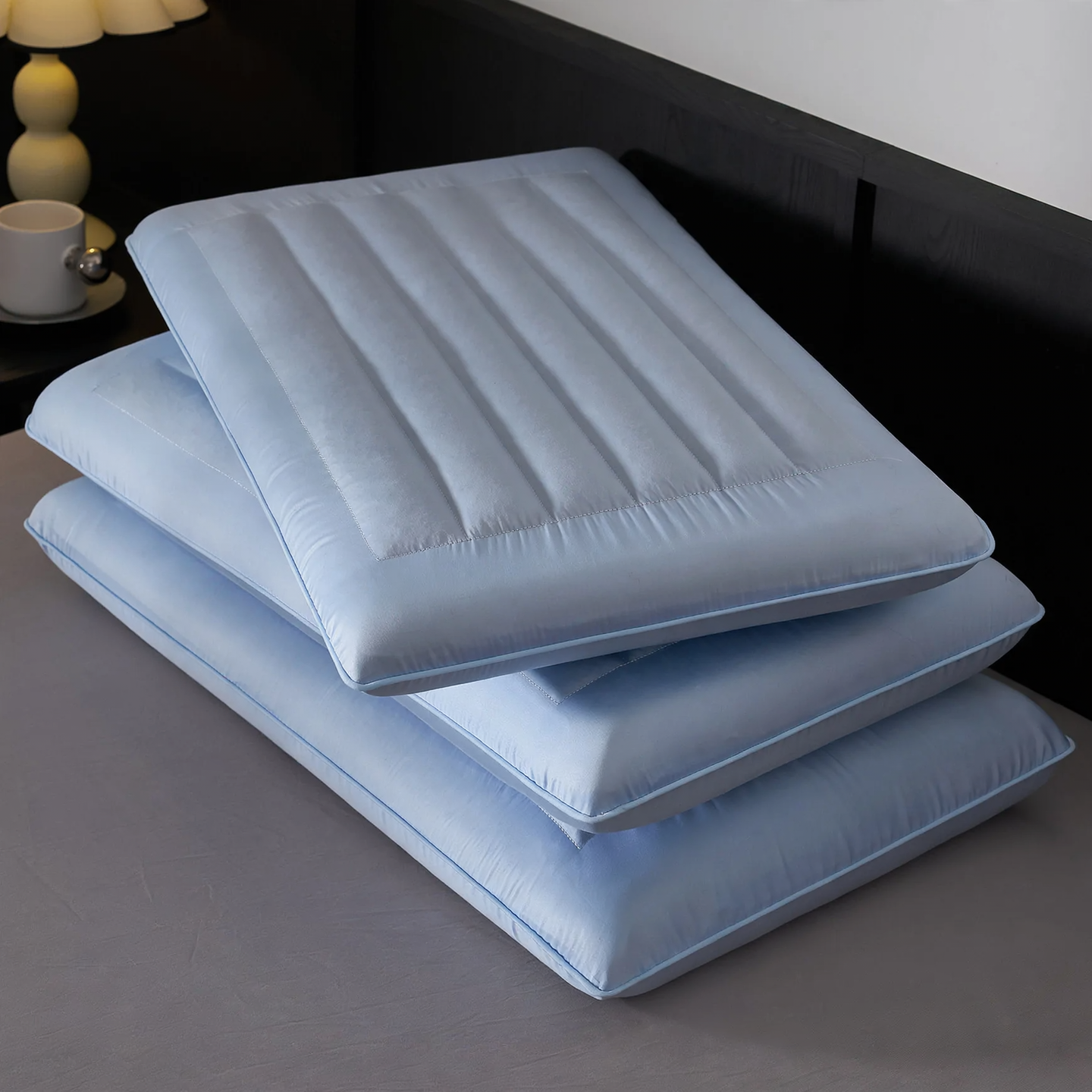 Pillow with buckwheat hull filling