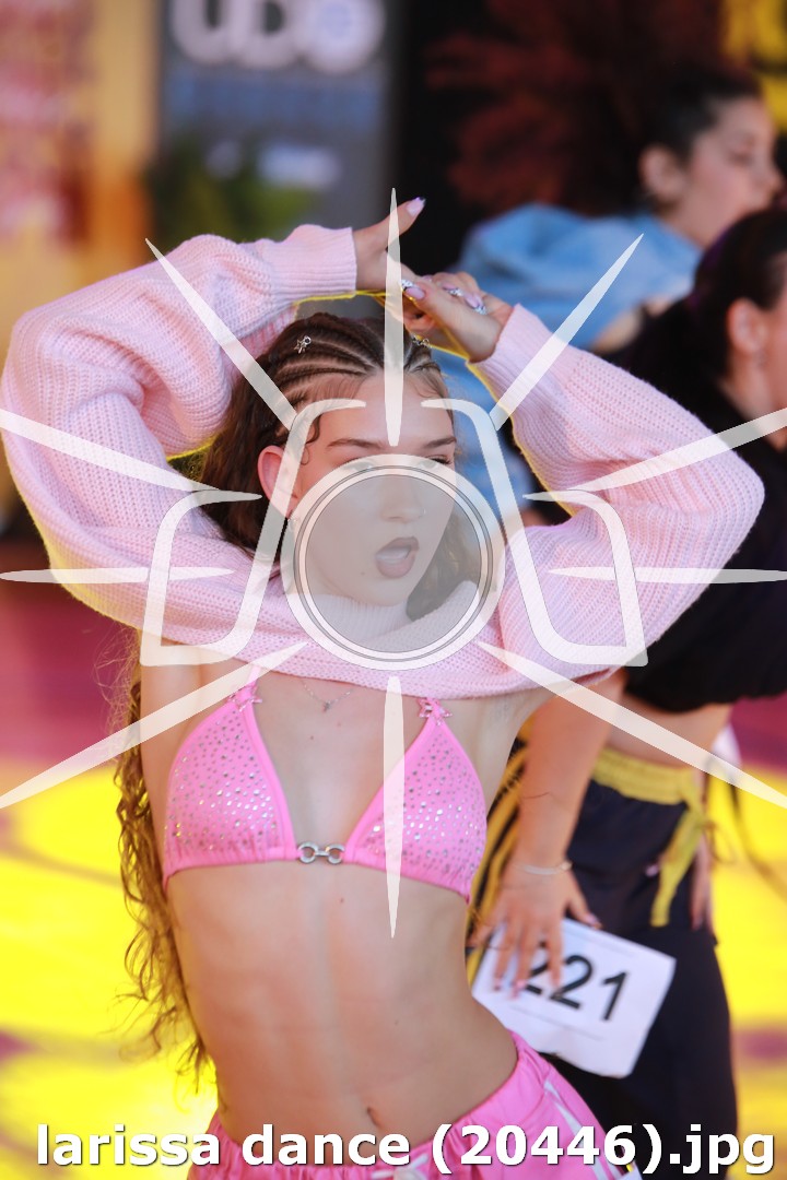 larissa dance (20446).jpg