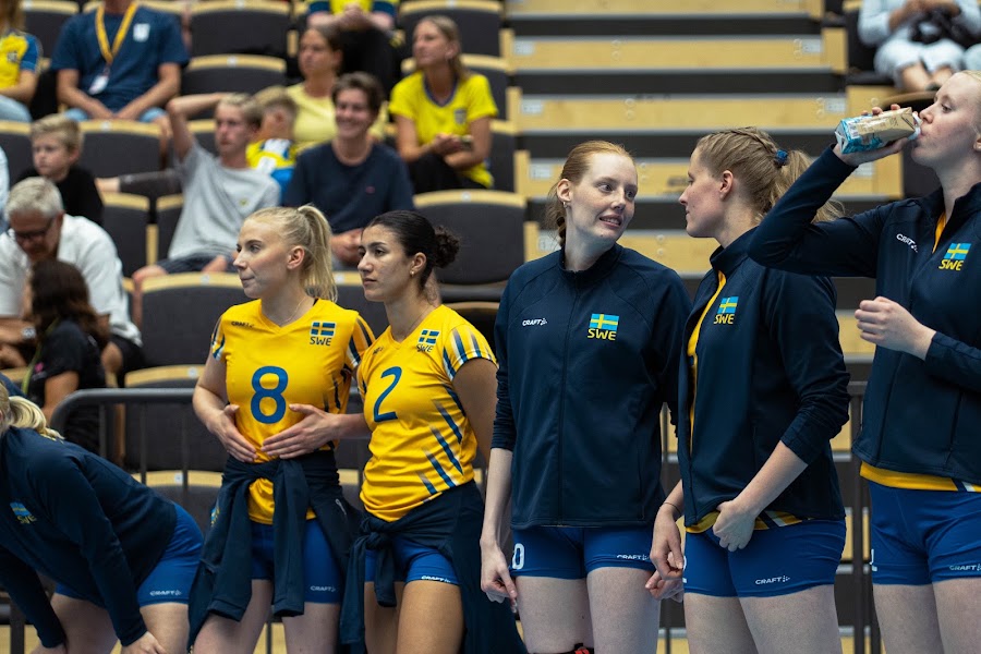 Sweden Hungary 327
