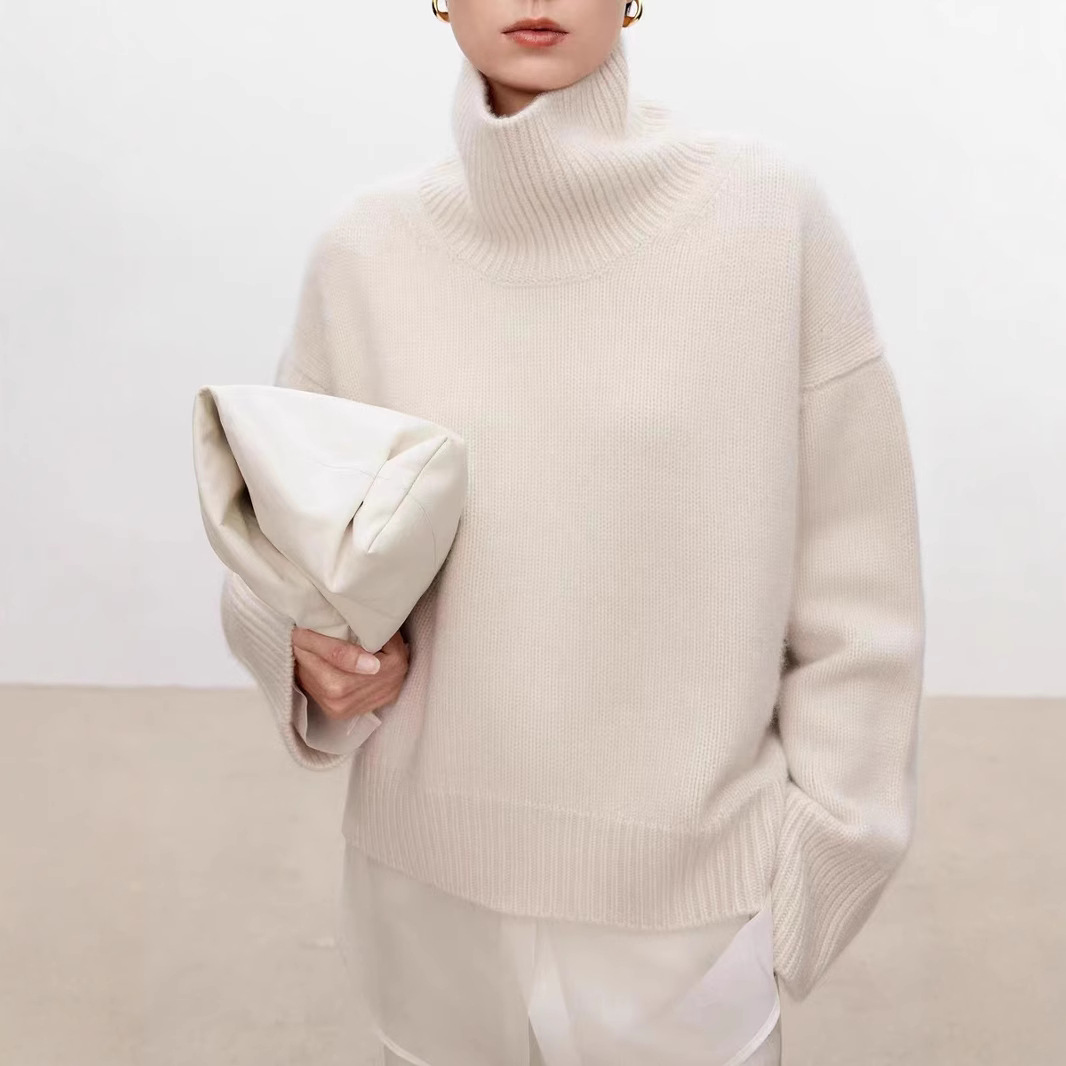 Women's turtleneck sweater, oversized, for autumn and winter