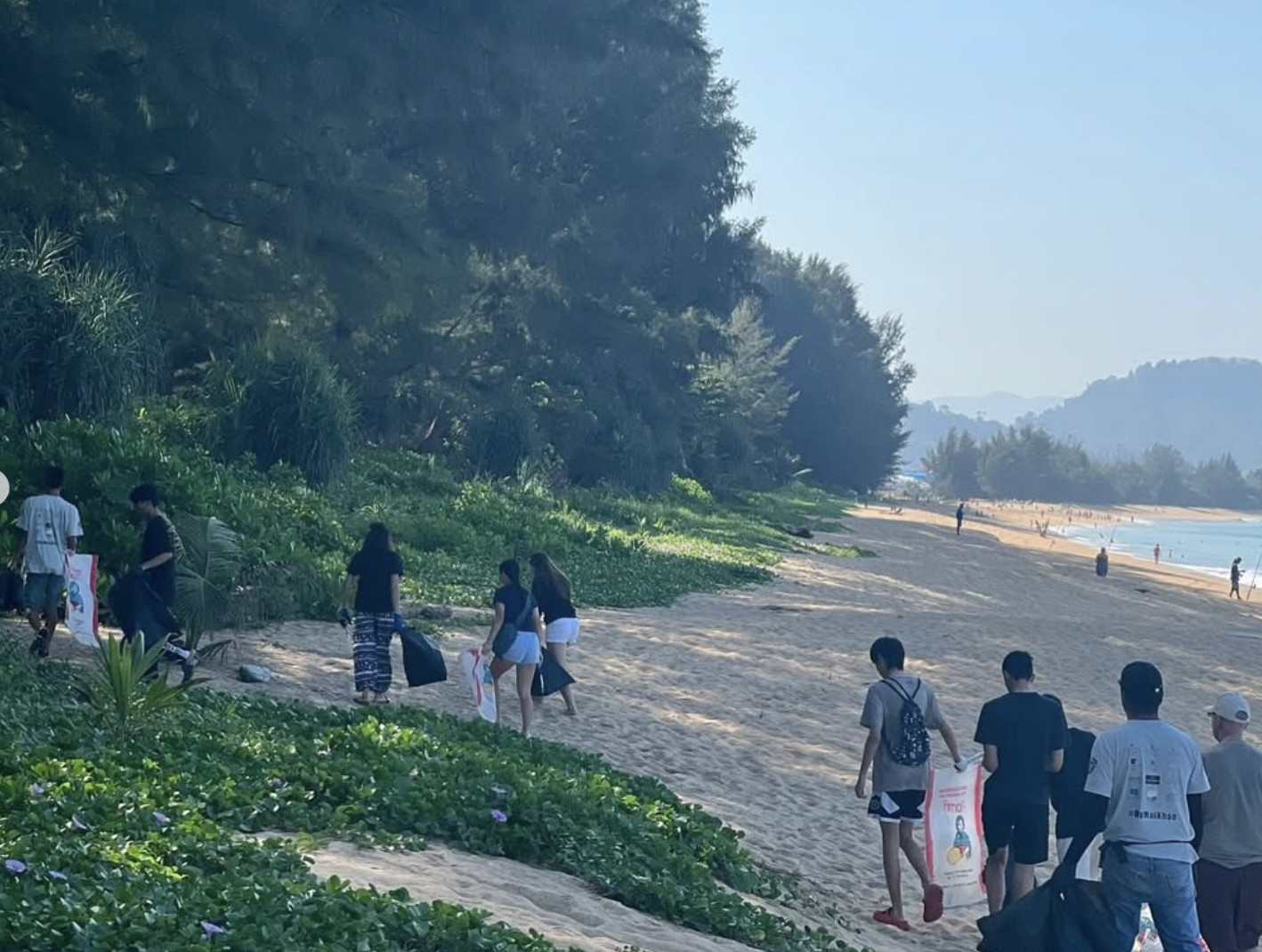 Plastic Free Phuket beach cleanup photo 4