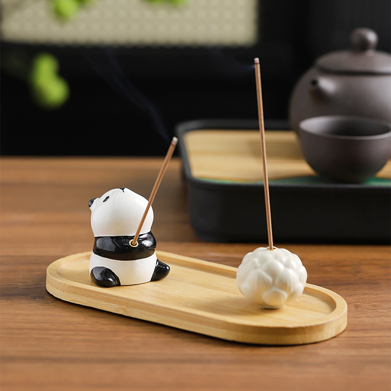 Panda-Räucherstäbchenhalter aus Kunstharz