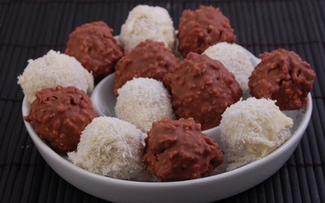 Kẹo Chocolate Bọc Dừa