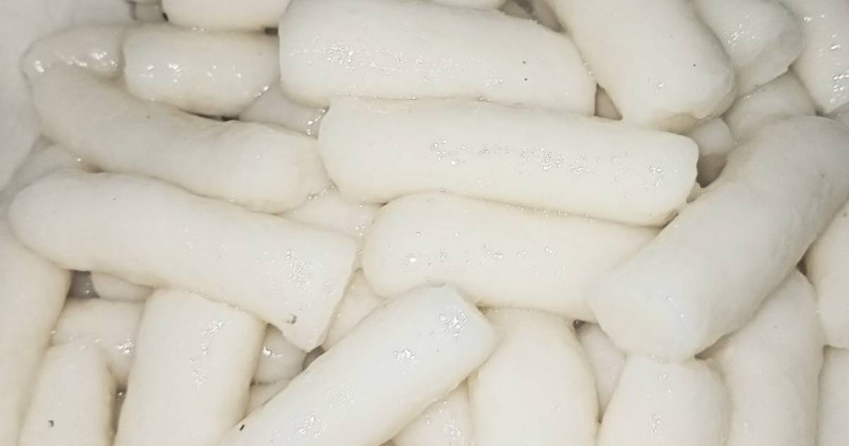 Bánh gạo (tokbokki) bằng cơm nguội