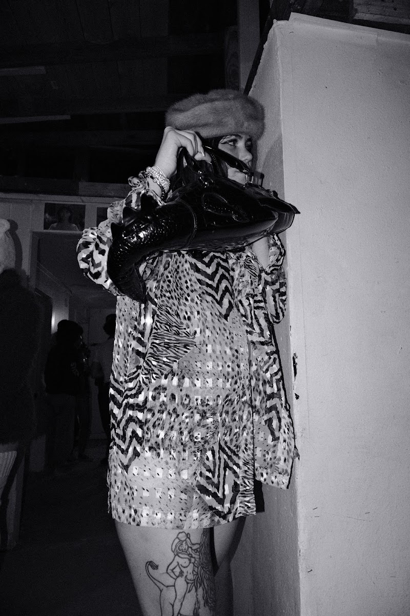 @tlau.photos_thelostandunfounds_2026-03-14_austin_last_night_noir_007