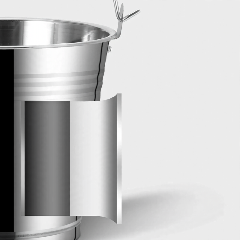 Plastic bucket with handle, various sizes